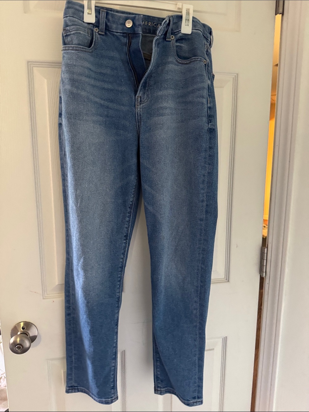 American Eagle Women’s Blue High-Rise Jeans